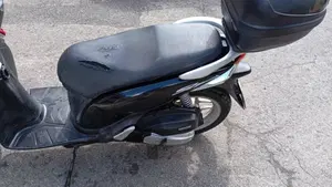 Honda SH 125 Mode (2013 -16)  (14)