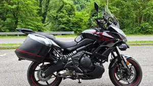Kawasaki Versys 650 Tourer Plus (2021) 