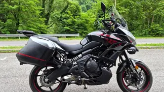 Kawasaki Versys 650 Tourer Plus (2021)