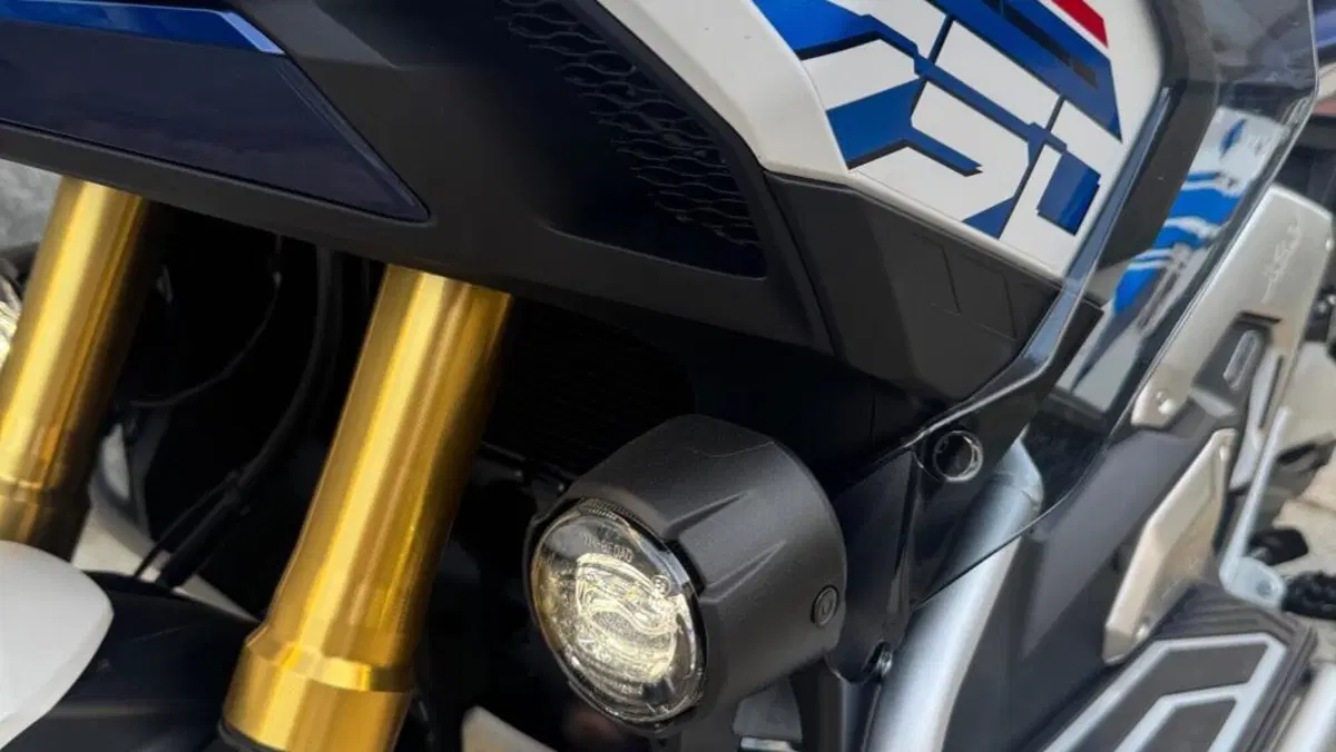 Honda X-ADV 750 Special Edition (2026)  (9)