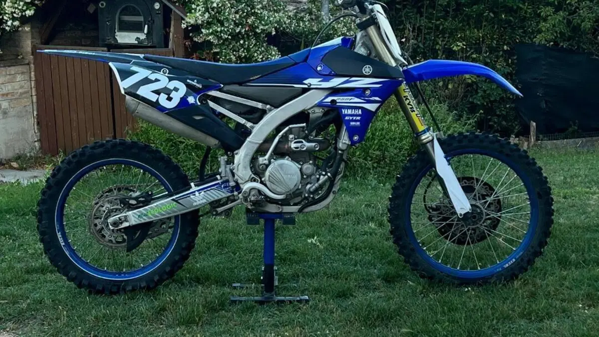 Yamaha YZ 250 F (2018)  (2)