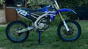 Yamaha YZ 250 F (2018)  (2)