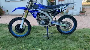 Yamaha YZ 250 F (2018)  (3)