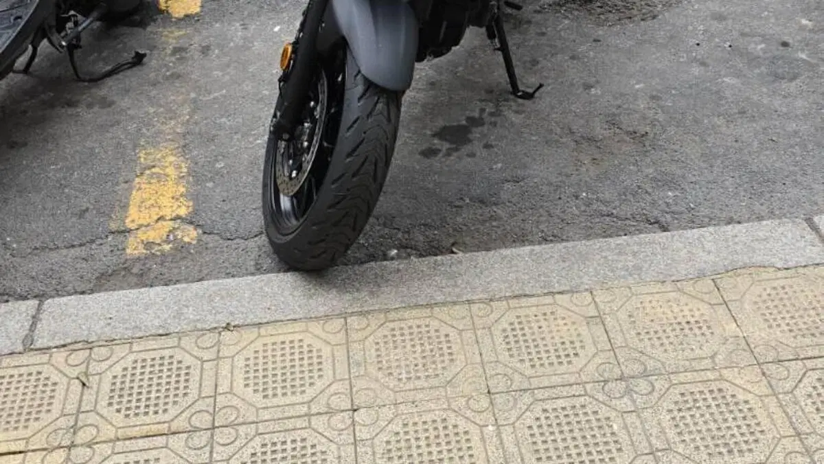 Yamaha MT-07 Pure (2023 - 25)  (2)