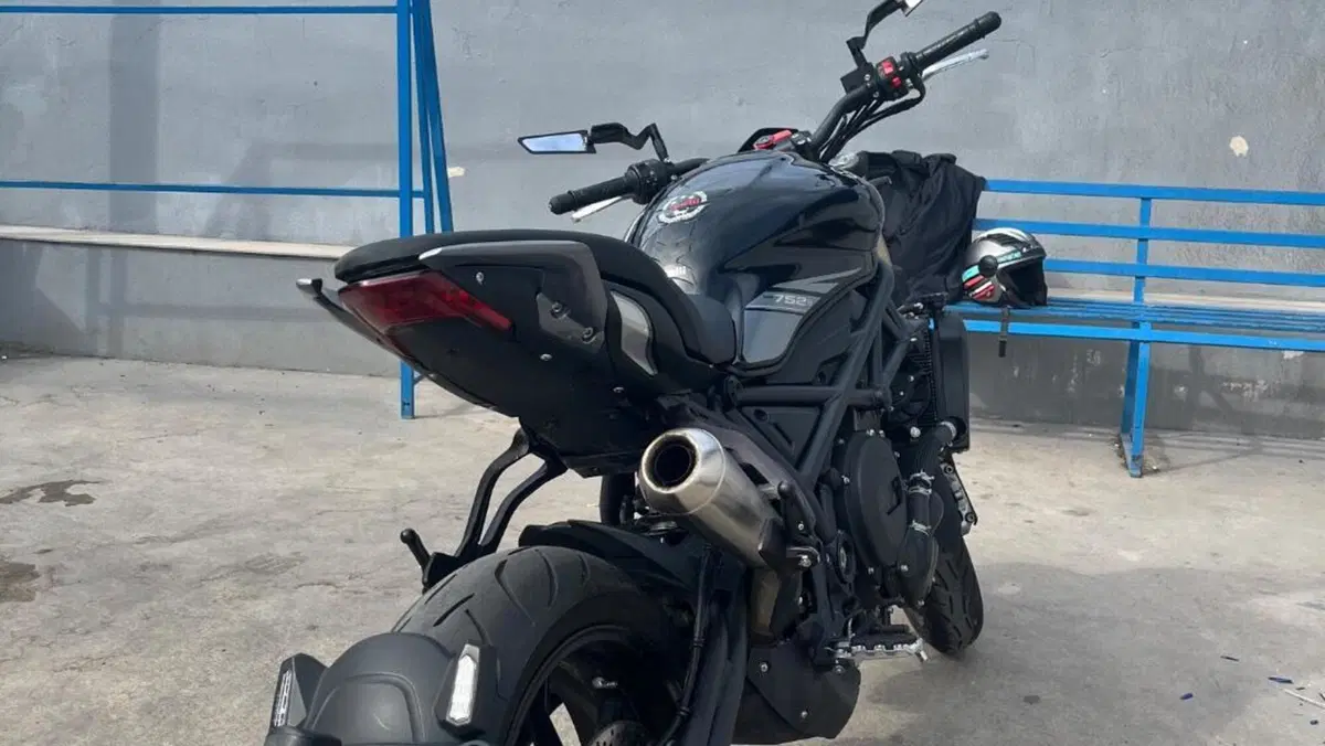 Benelli 752 S (2019 - 20)  (3)