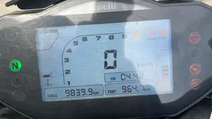 Benelli 752 S (2019 - 20)  (7)