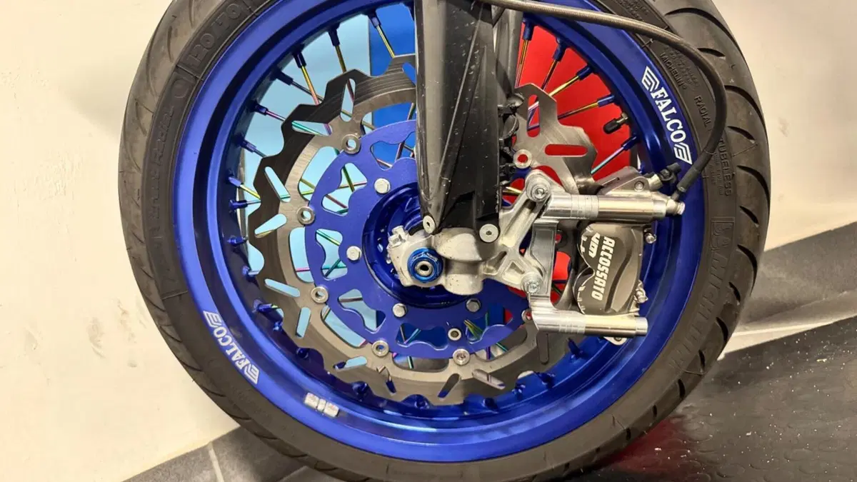 Yamaha YZ 125 (2021)  (4)