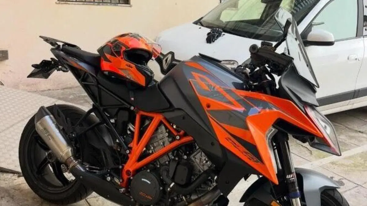 KTM 1290 Super Duke GT (2022 - 25)  (6)