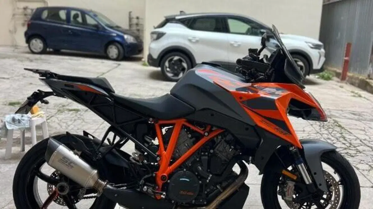 KTM 1290 Super Duke GT (2022 - 25)  (7)