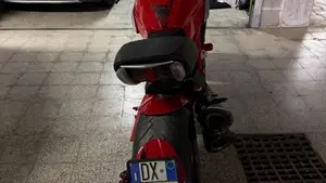 Ducati Diavel 1200 (2010 - 13)  (3)