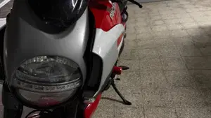 Ducati Diavel 1200 (2010 - 13)  (5)