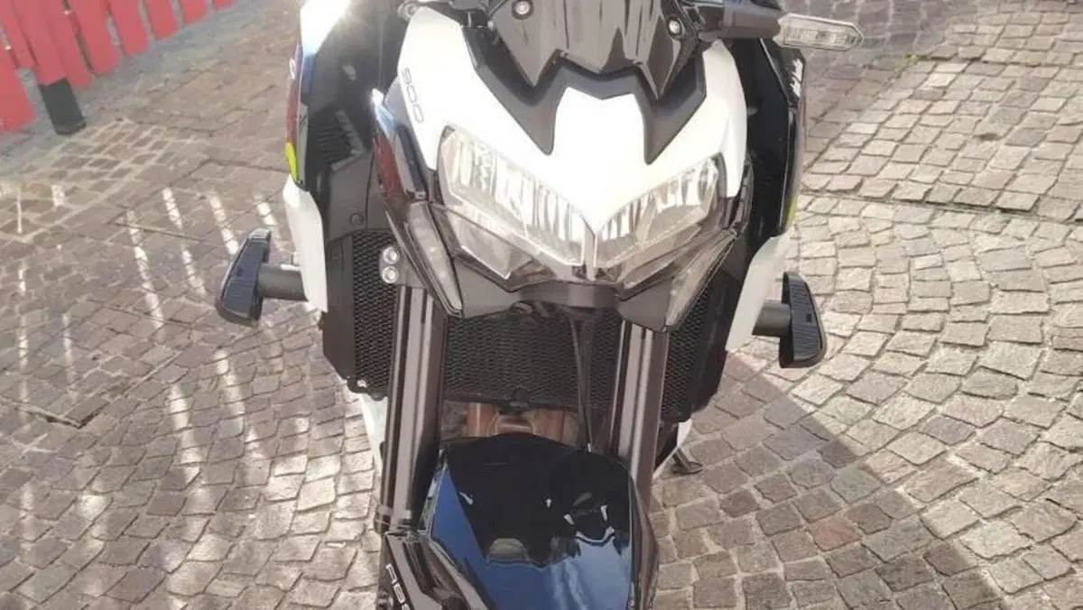 Kawasaki Z 900 (2020)  (3)