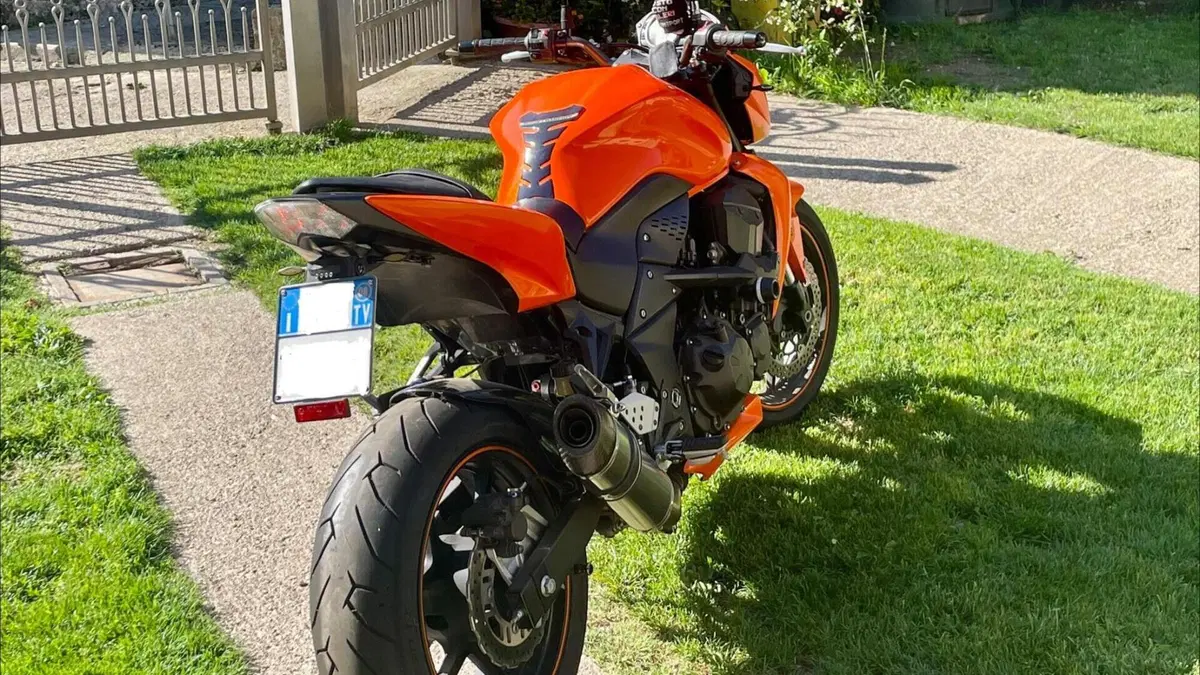 Kawasaki Z 750 (2007 - 14)  (3)