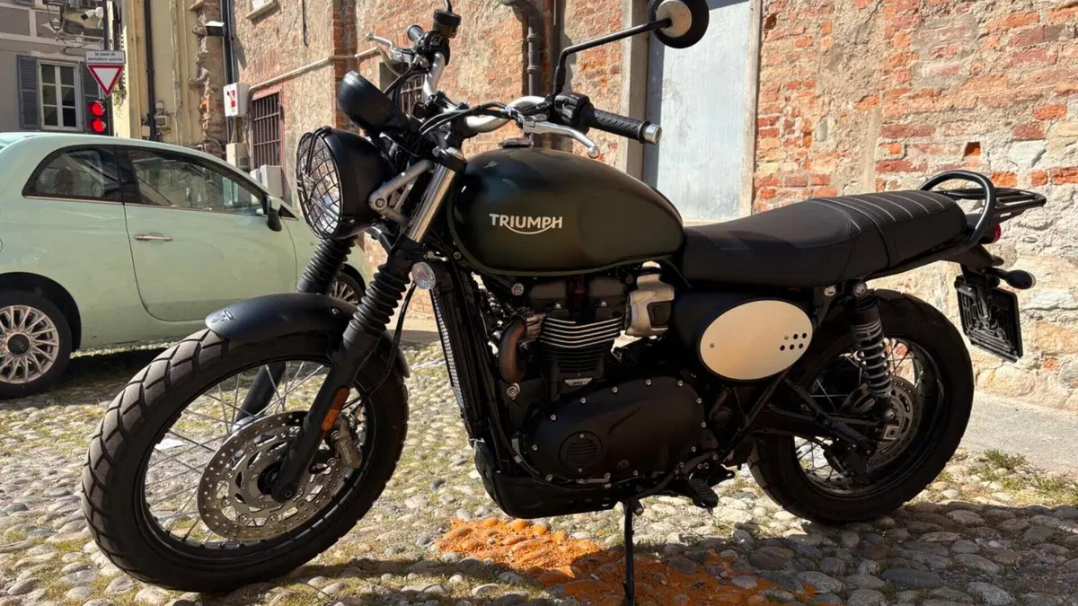 Triumph Scrambler 900 (2023 - 25)  (2)