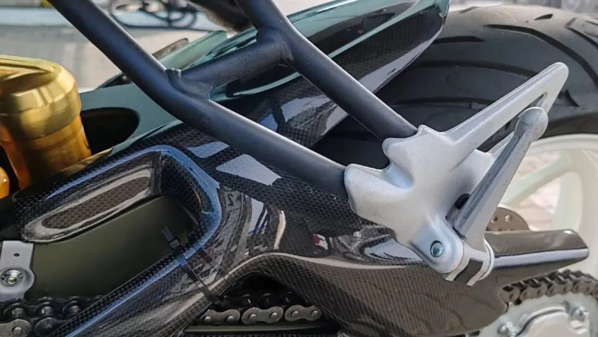 MV Agusta Brutale 800 EAS ABS (2012 - 15)  (2)