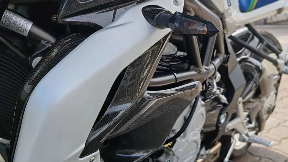 MV Agusta Brutale 800 EAS ABS (2012 - 15)  (5)