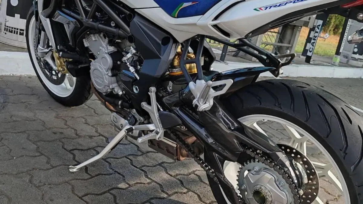 MV Agusta Brutale 800 EAS ABS (2012 - 15)  (7)