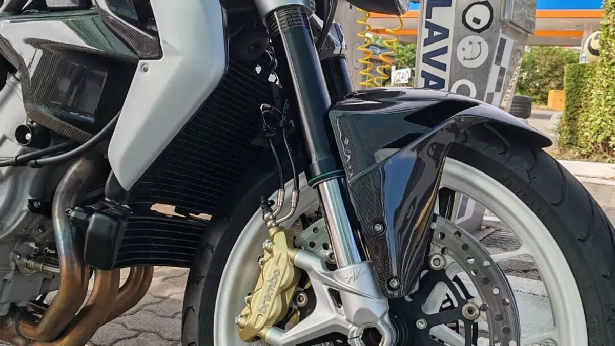 MV Agusta Brutale 800 EAS ABS (2012 - 15)  (10)
