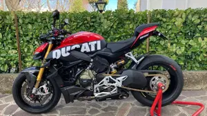 Ducati Streetfighter V4 1100 S (2020)  (4)