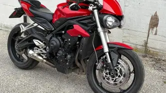 Triumph Street Triple S (2017 - 19) usata