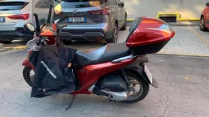 Honda SH 150i (2017 - 19)  (2)