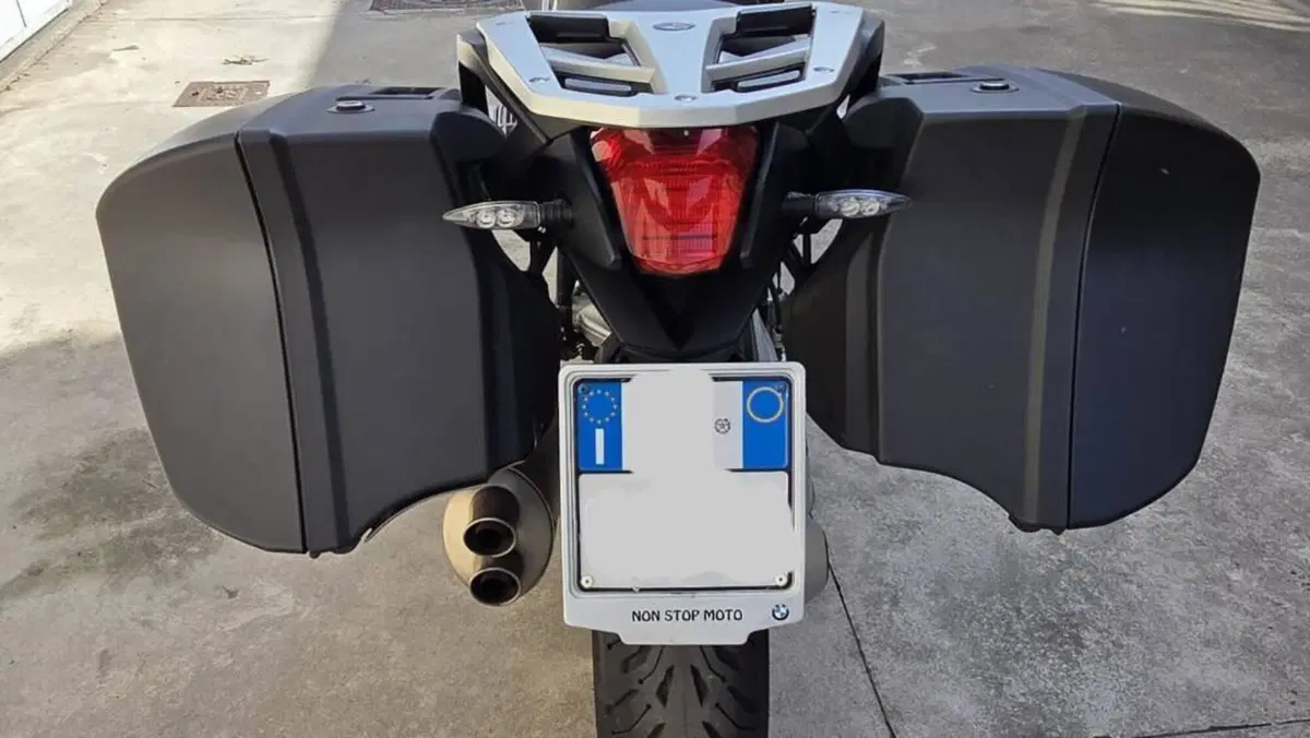 Bmw R 1200 R (2006 - 11)  (3)