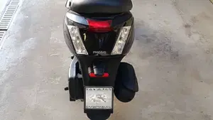 Piaggio Zip 50 4T (2021 - 25)  (5)
