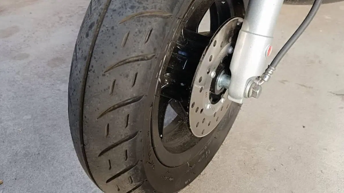 Piaggio Zip 50 4T (2021 - 25)  (16)