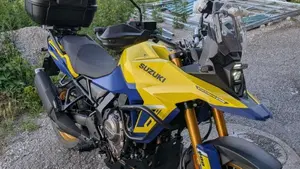 Suzuki V-Strom 800DE (2023 - 24) 