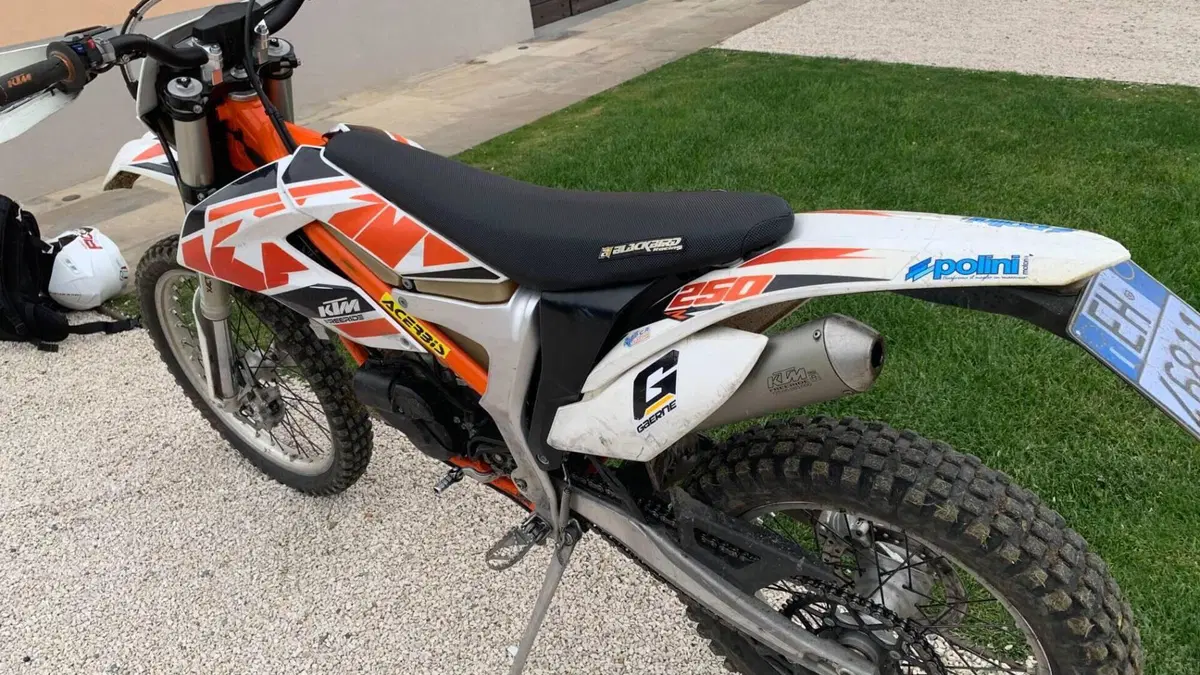 KTM Freeride 250 R (2013 - 17)  (8)