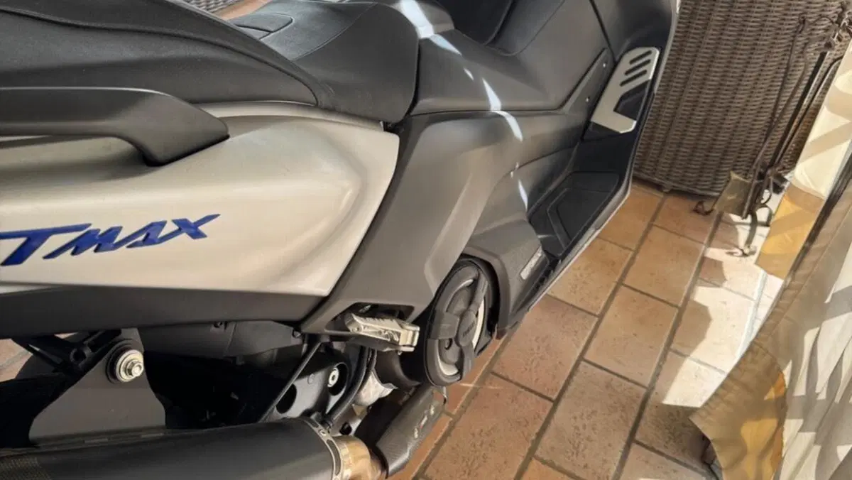Yamaha T-Max 530 SX Sport Edition (2018 - 19)  (3)