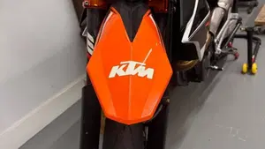 KTM 690 SMC R (2012 -17)  (4)