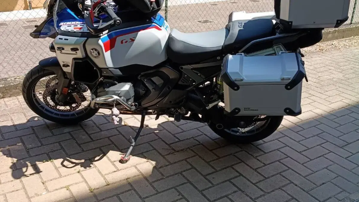 Bmw R 1300 GS Adventure Trophy (2025 - 26)  (11)