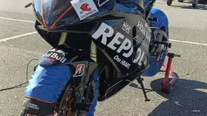 Honda CBR 600 RR (2005 - 06)  (6)