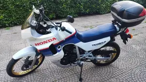 Honda Transalp XL 600V (1987 - 90)  (3)