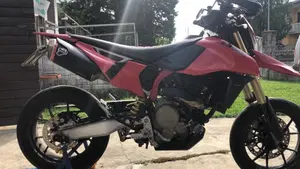 Ducati Hypermotard 698 Mono (2024 - 26)  (2)