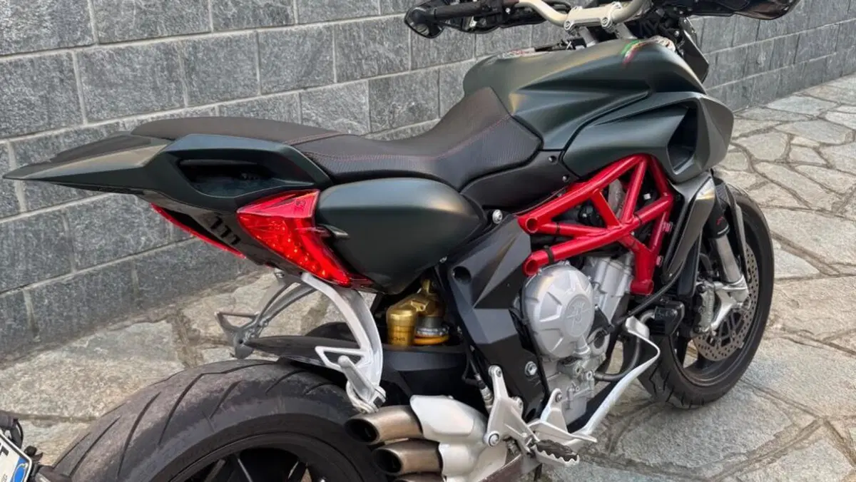 MV Agusta Rivale 800 EAS ABS (2013 -17)  (6)