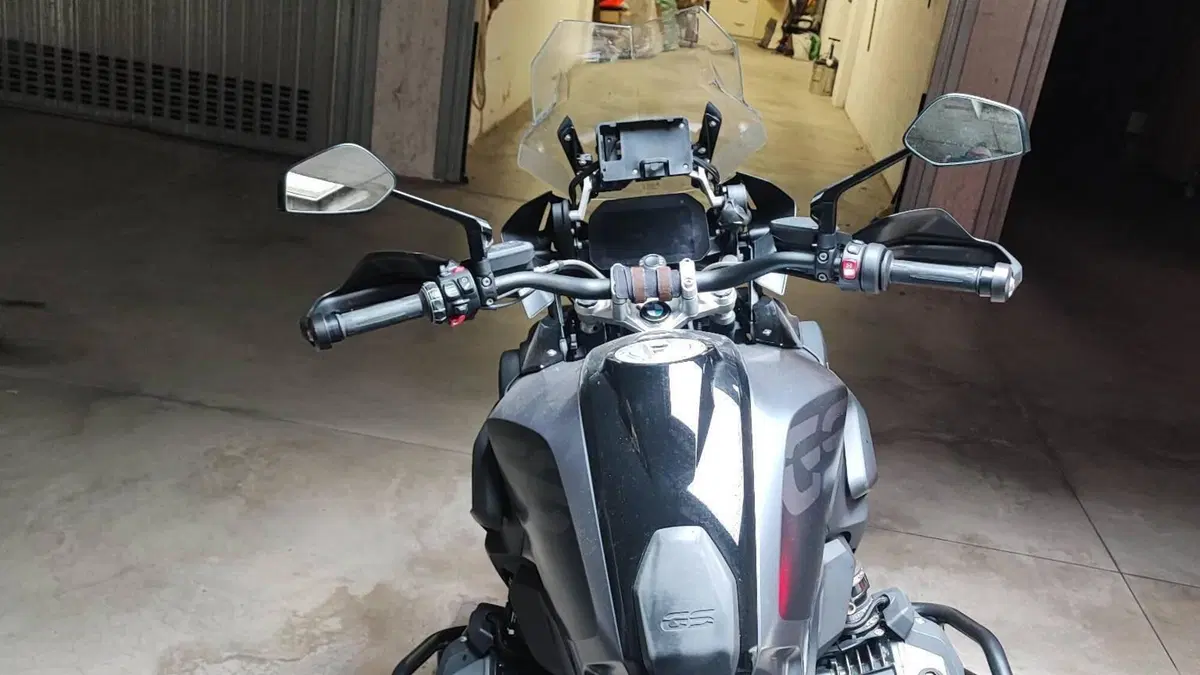 Bmw R 1250 GS (2021 - 24)  (2)
