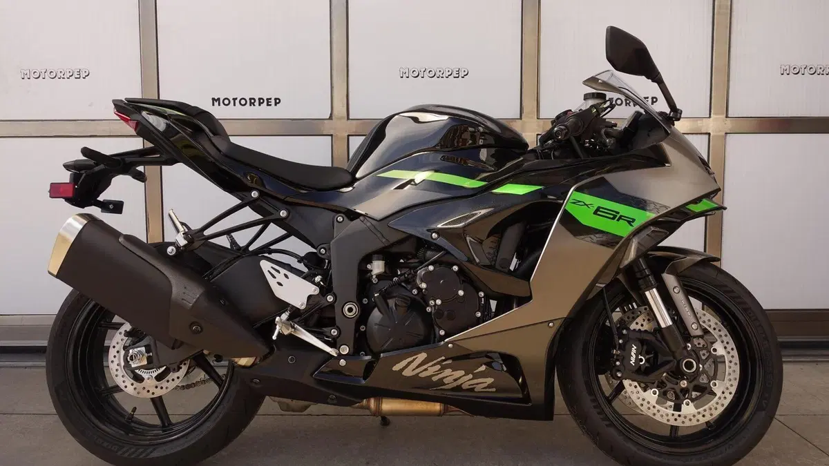 Kawasaki Ninja 636 ZX-6R (2024 - 26)  (4)