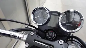 Kawasaki Z 900 RS (2026)  (5)