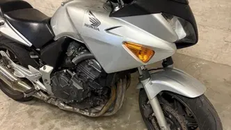 Honda CBF 600 (2004 - 06) usata