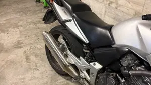 Honda CBF 600 (2004 - 06)  (2)