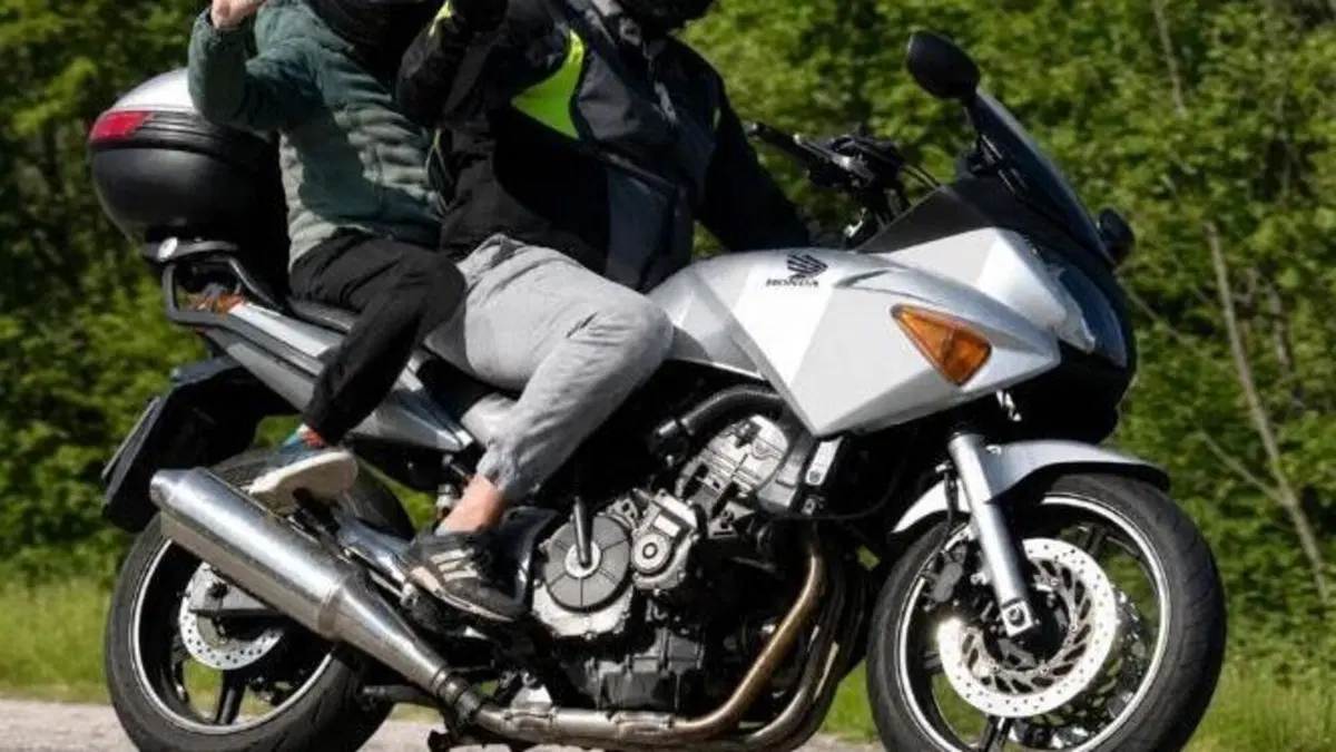 Honda CBF 600 (2004 - 06)  (6)