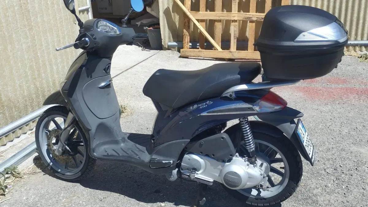 Piaggio Liberty 150 4T (2008 - 13)  (2)