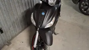 Piaggio Medley 125 S ABS (2021 - 24)  (8)