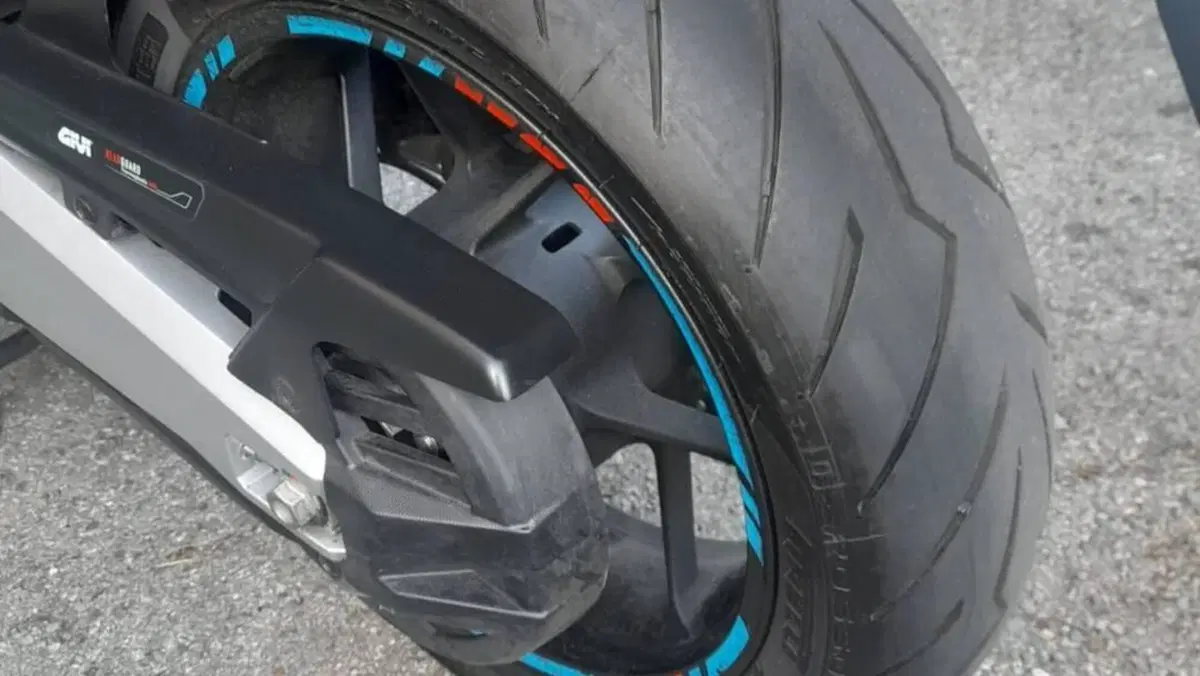 Honda Forza 750 DCT (2021 - 24)  (5)