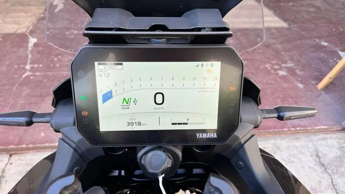 Yamaha Tracer 9 GT+ Y-AMT (2025 - 26)  (8)