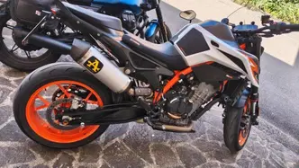 KTM 890 Duke R (2020) usata