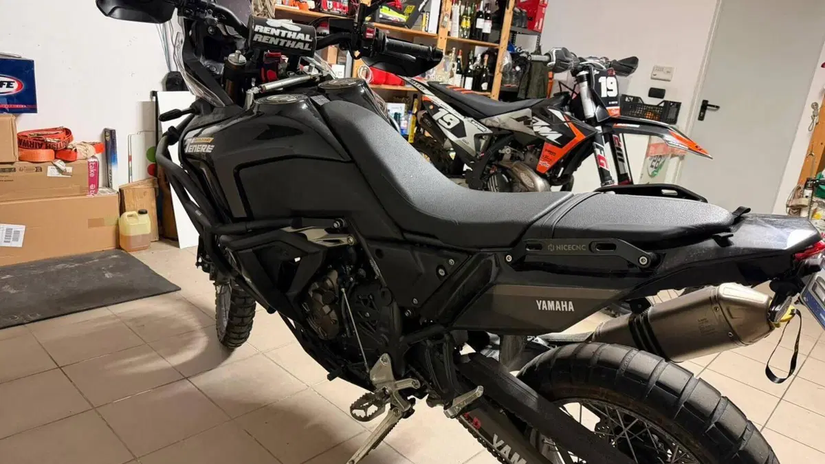 Yamaha Ténéré 700 World Raid (2022 - 25)  (2)