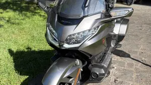 Honda GL 1800 Gold Wing (2018 - 20)  (4)
